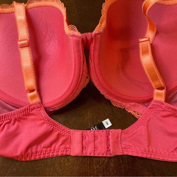 "Adore Me" pink lace 36C with straps - Picture 3 of 4